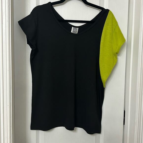 Cleek colorblock black  and yellow greenish top 2X - Picture 1 of 4